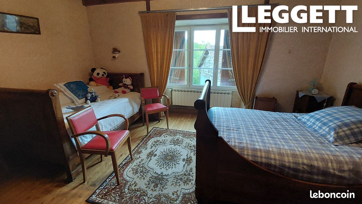 Maison 6 pièces 94 m² - Villebois-Lavalette 16320 (image principale 5)