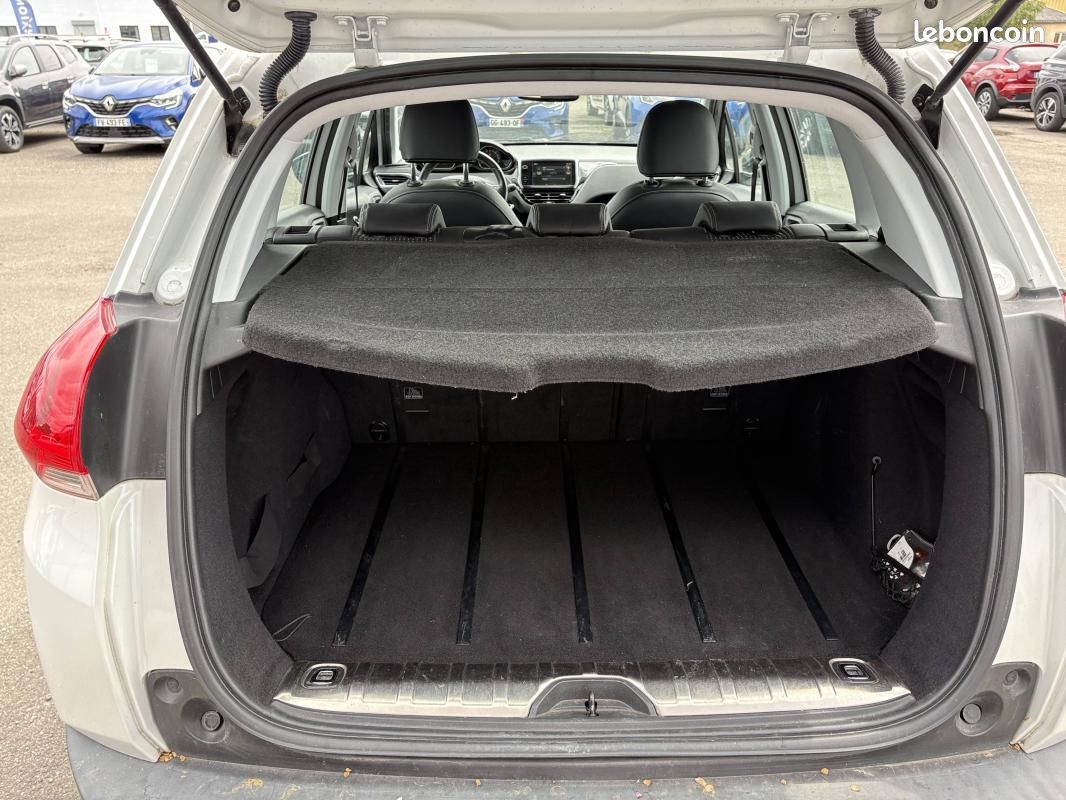 Peugeot 2008 1.2 PureTech 110ch Féline Titane S&S (image 5)