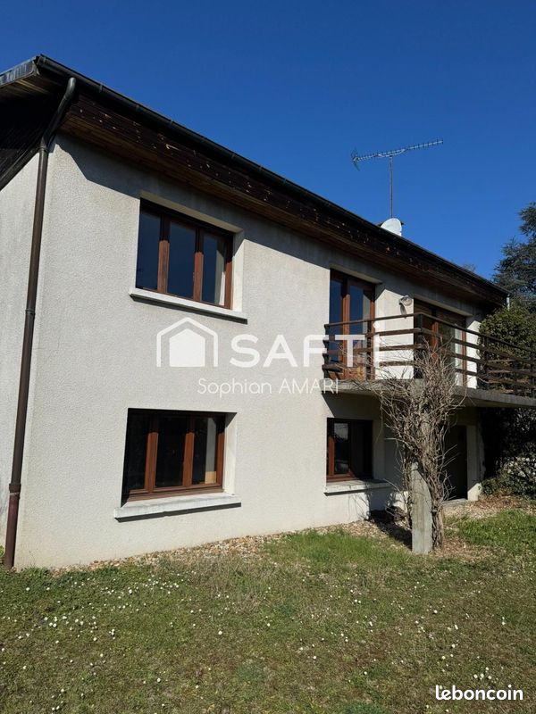Maison 7 pièces 142 m² · à La Celle-Saint-Cloud · 142 m² · 880 000 €
