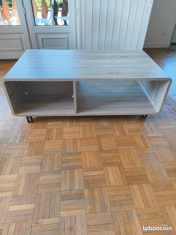 Table basse sur roulette "Helga" (image 1)
