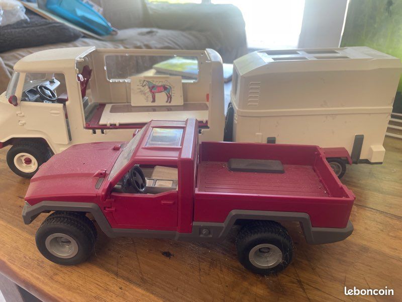 PLAYMOBIL vintage – Van chevaux + remorque + pick-up rouge (image 1)