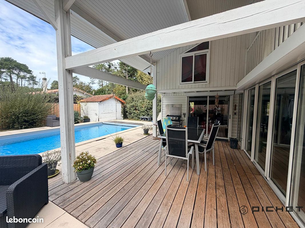 Maison 5 pièces 149 m² · à Lège-Cap-Ferret · 149 m² · 1 099 900 €