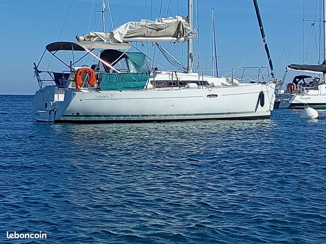 Beneteau Oceanis 31 DL — View photo 1
