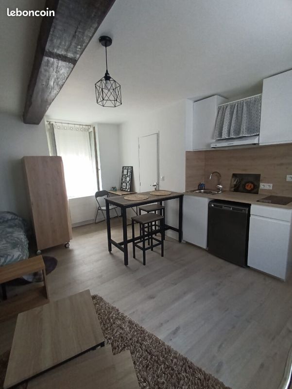 Appartement 1 pièce 21 m² · à Margny-lès-Compiègne · 21 m² · 550 €/mois