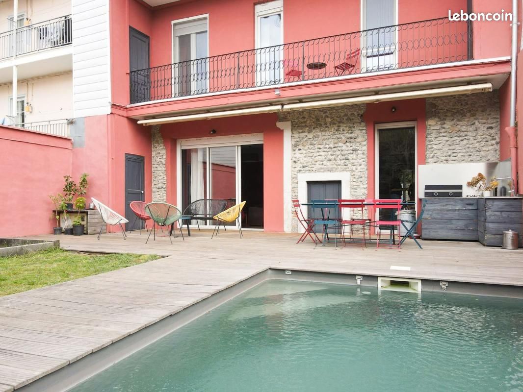 Maison 7 pièces 183 m² · à Pau · 183 m² · 630 000 €