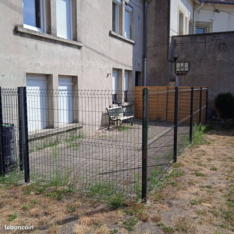 Appartement 3 pièces 73 m² · à Thaon-les-Vosges · 73 m² · 75 000 €