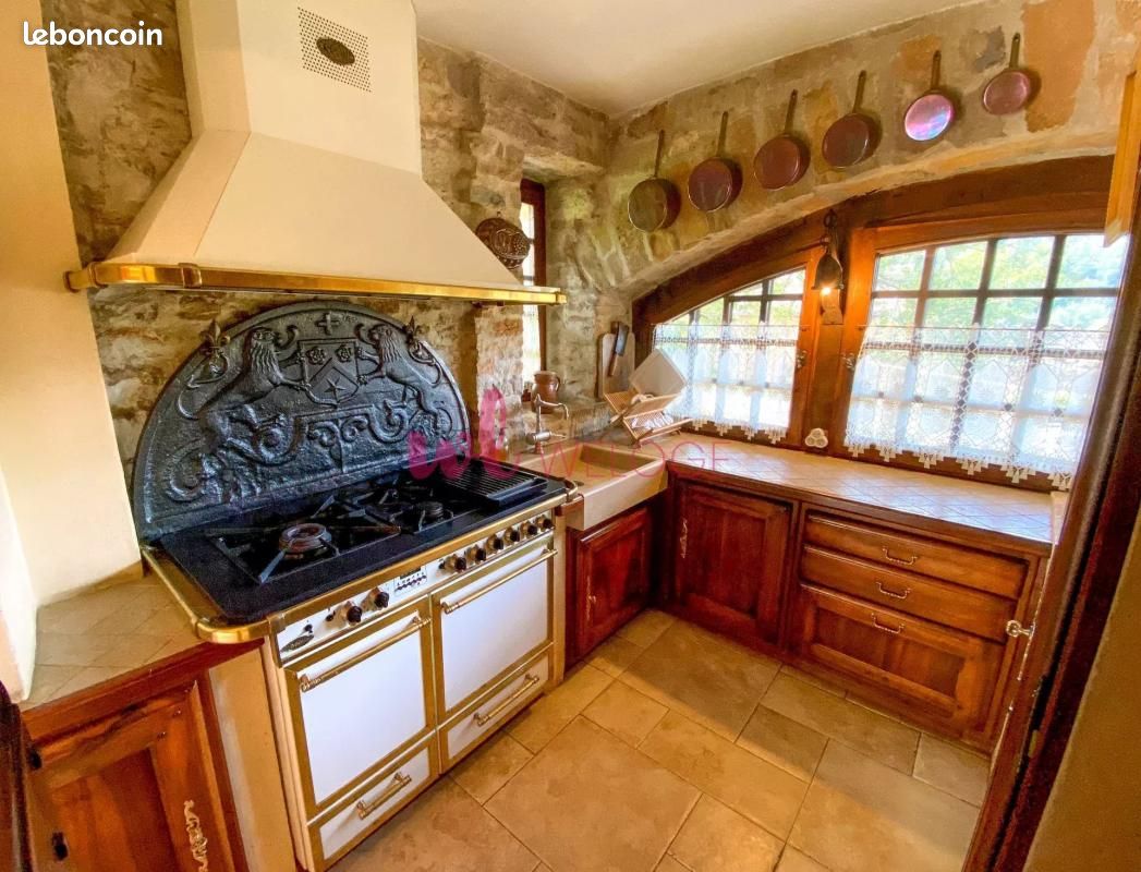 Maison 7 pièces 220 m² (image 4)
