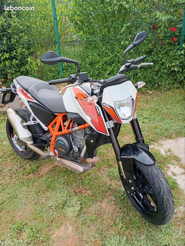 Ktm 690 duke abs (image 3)