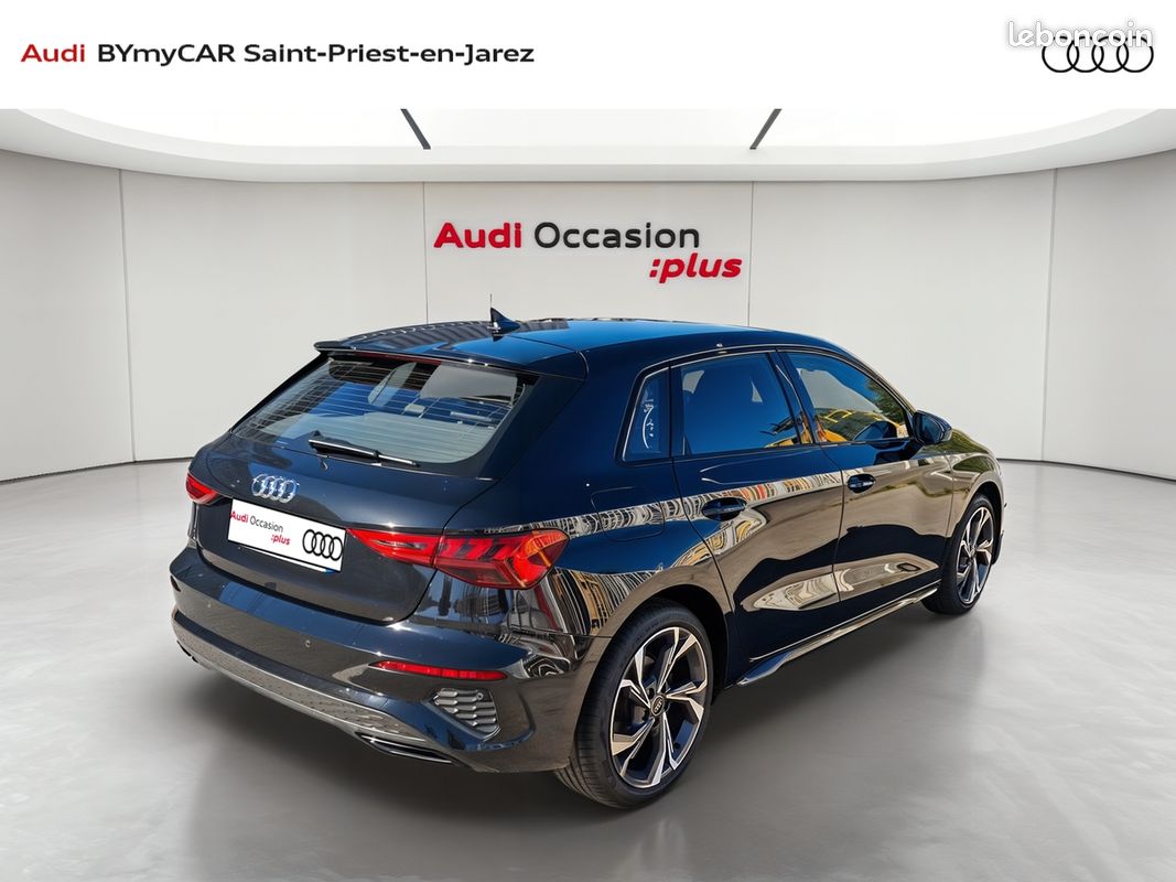 AUDI A3 Sportback 35 TFSI Mild Hybrid 150 s tronic 7 S Line (image 5)