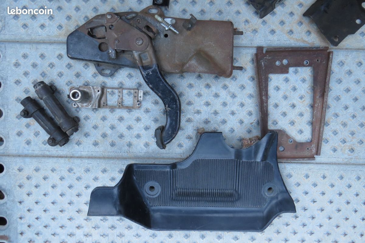 Pièces Pontiac Firebird, Trans-Am & Chevrolet Camaro 1970-81 (image 3)