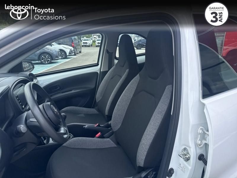 Toyota Aygo X 1.0 VVT-i 72ch Active Business MY23 (image 11)