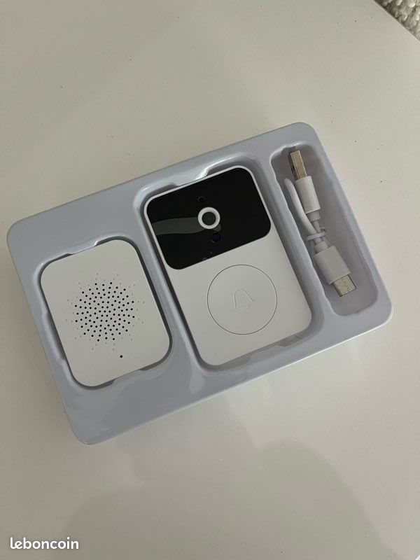Sonnette Vidéo WiFi Connectée – Sans Fil – Avec Carillon – Neuve (image 1)