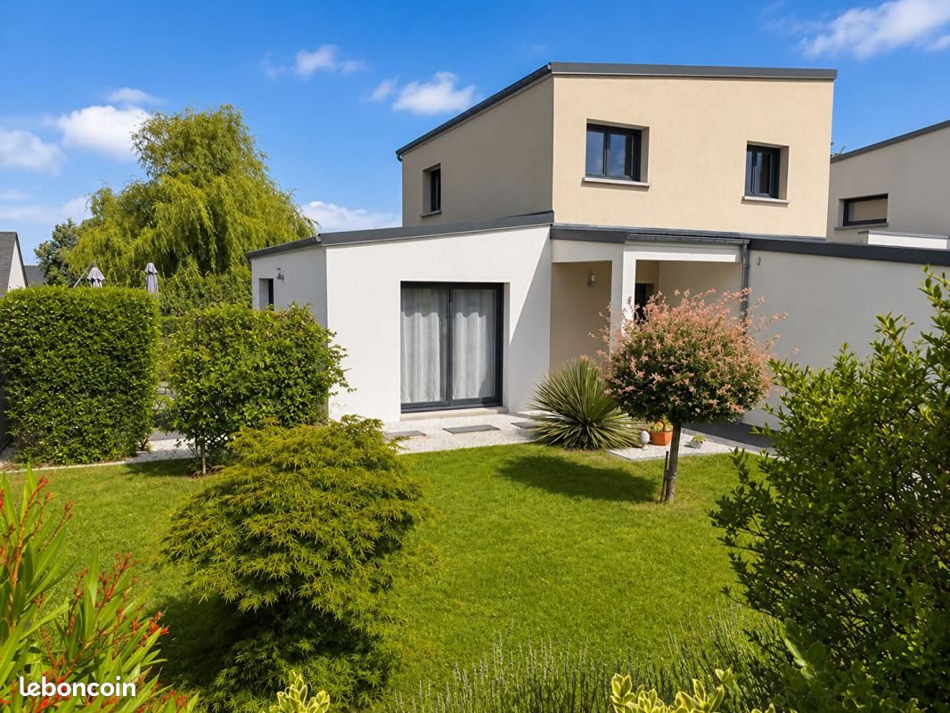 Maison 5 pièces 111 m² · à Saint-Pair-sur-Mer · 111 m² · 449 500 €