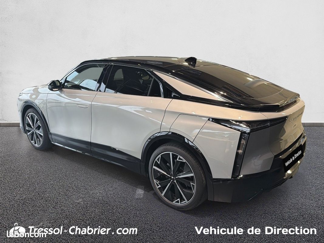 DS N°8 245 ch FWD Long Range Etoile (image 27)