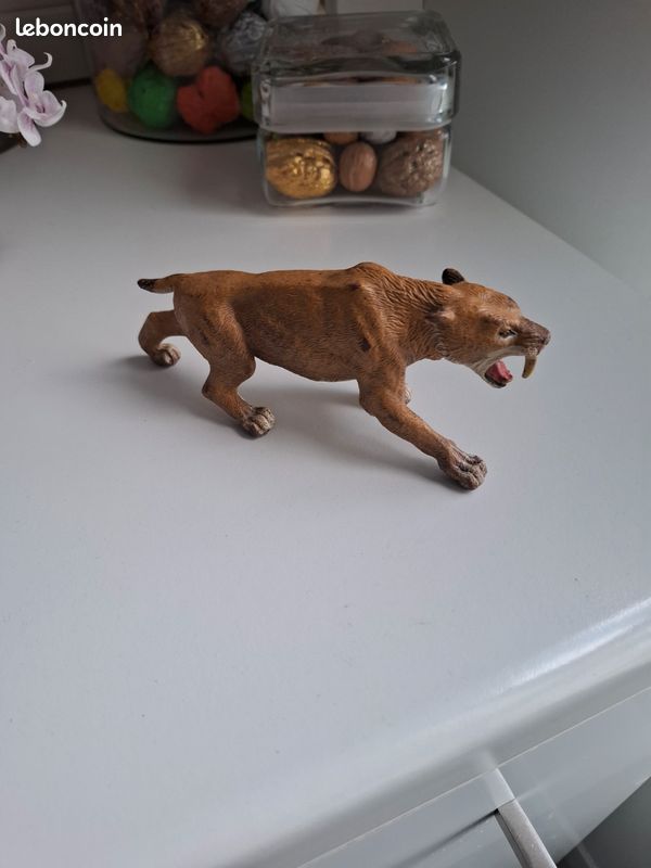 CollectA Figurine Smilodon (Tigre à Dents De Sabre) - Jouet Préhistorique Réaliste Pour Enfants - 12,5 Cm