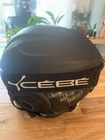 Casque Snow Sport Trespass Sky High - Norme CE EN1077, Coque ABS, Mousse EPS, Ventilation Réglable