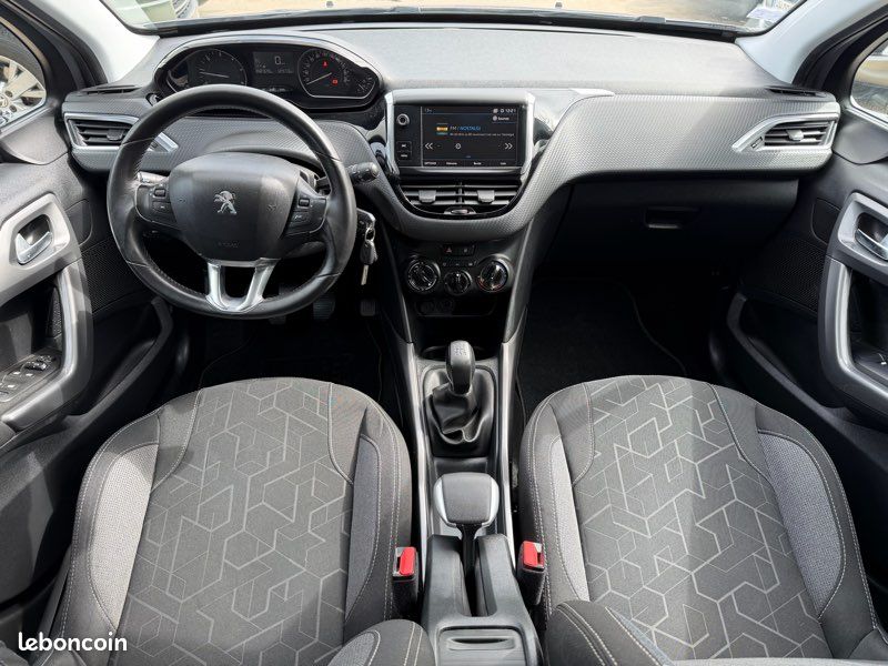 Peugeot 2008 1.6 hdi (image 5)