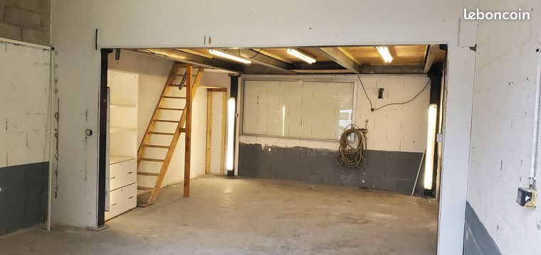 Vendargues zone ind. Local 35 m2 +mezzanine