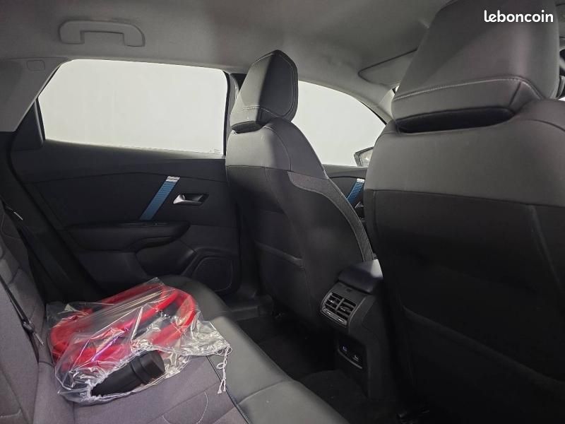 Citroen C4 Moteur électrique 136ch (100 kW) Shine Automatique (image 11)