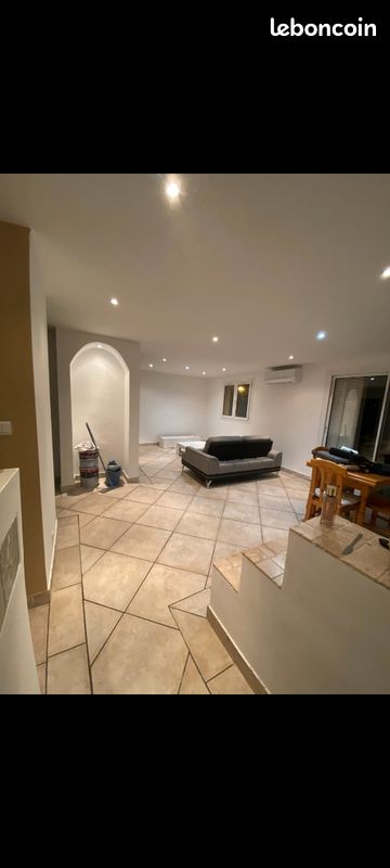 Appartement 3 pièces 60 m² · à Toulon · 60 m² · 940 €/mois