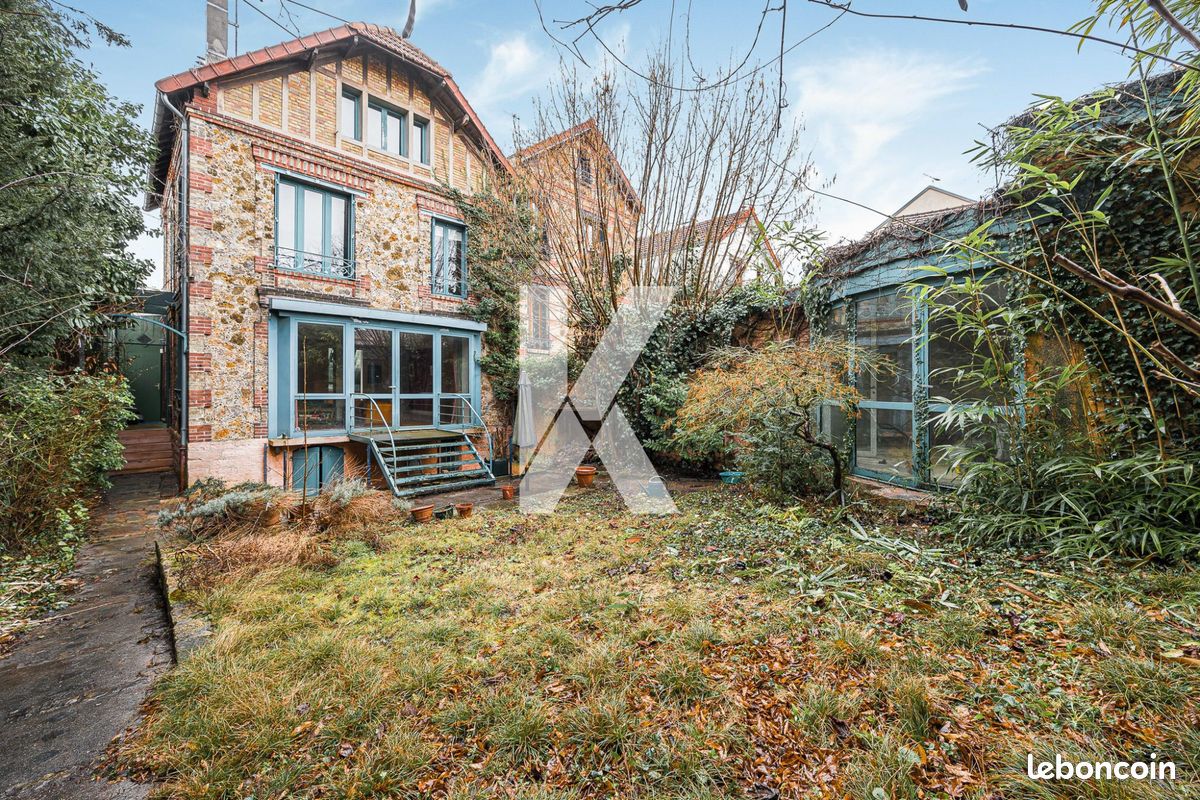 Maison 6 pièces 180 m² · à Châtillon · 180 m² · 990 000 €
