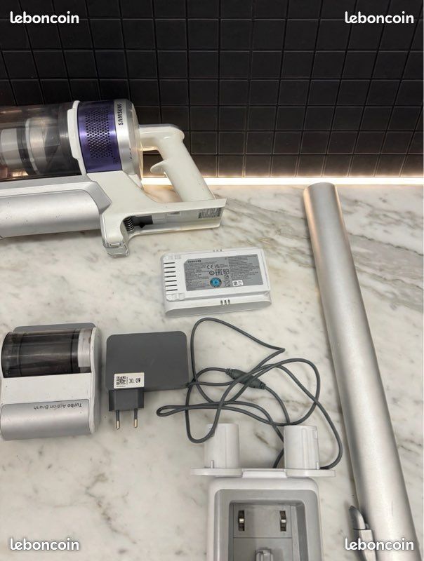 Aspirateur balais sans fils Samsung Jet 70 (image 4)