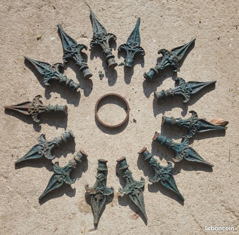 Lot de 14 " fers de lance" décoration portail (image 1)