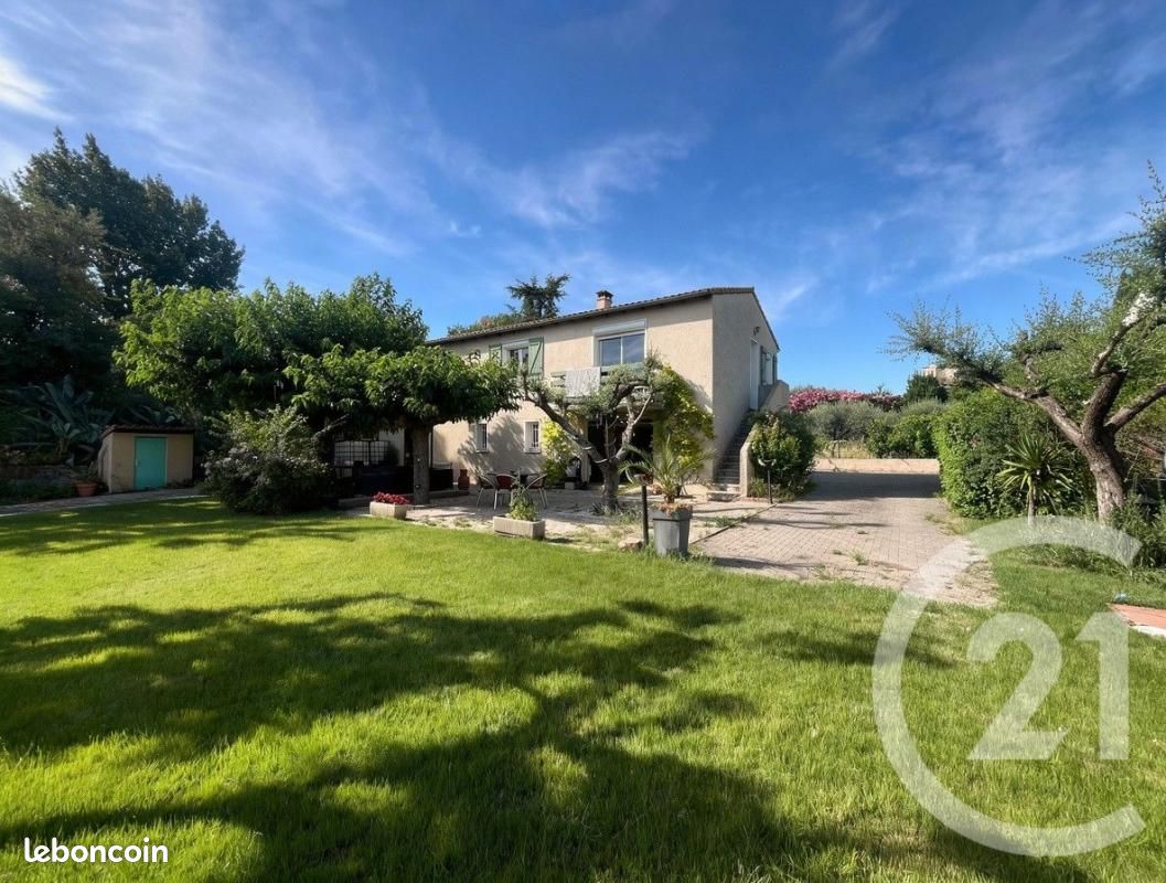 Maison 7 pièces 80 m² · à Nîmes · 80 m² · 315 000 €