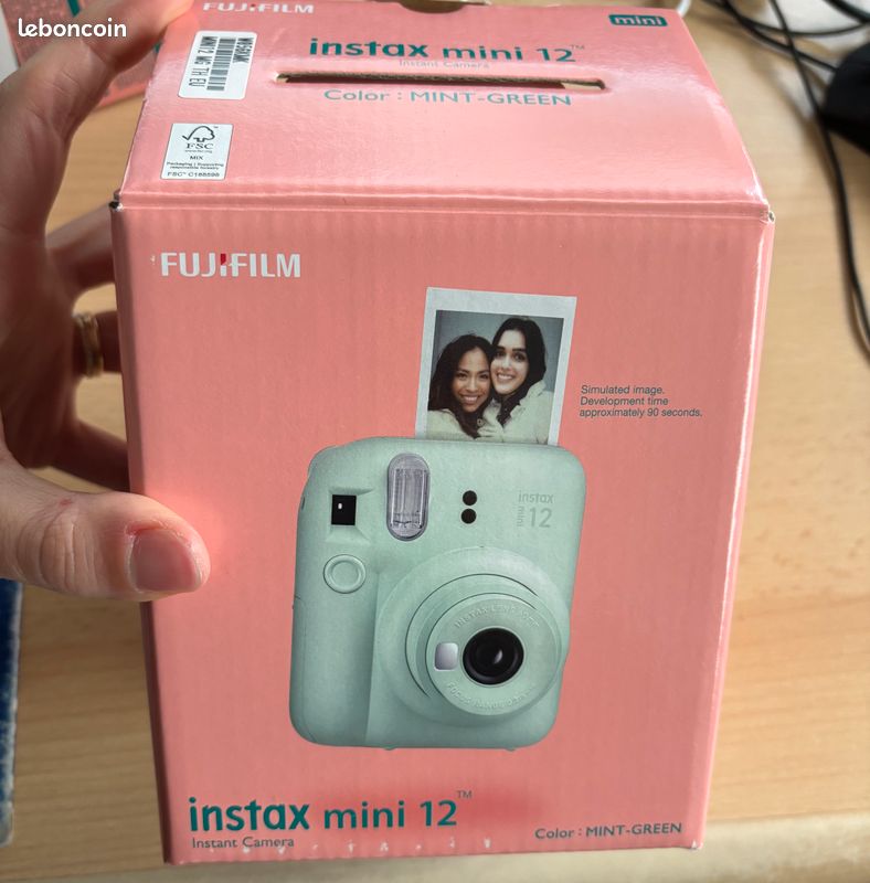 Instax mini 12 + pochette (image 1)