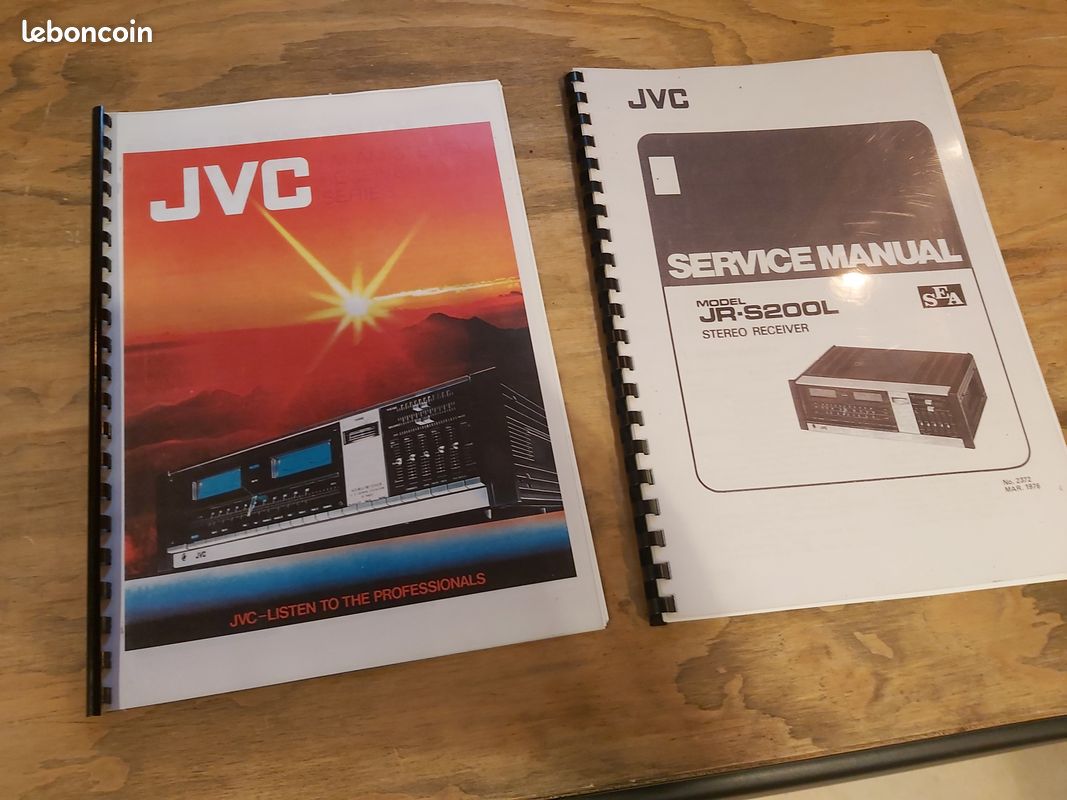 SINTOAMPLIFICATORE AM FM JVC JR-S200L VINTAGE