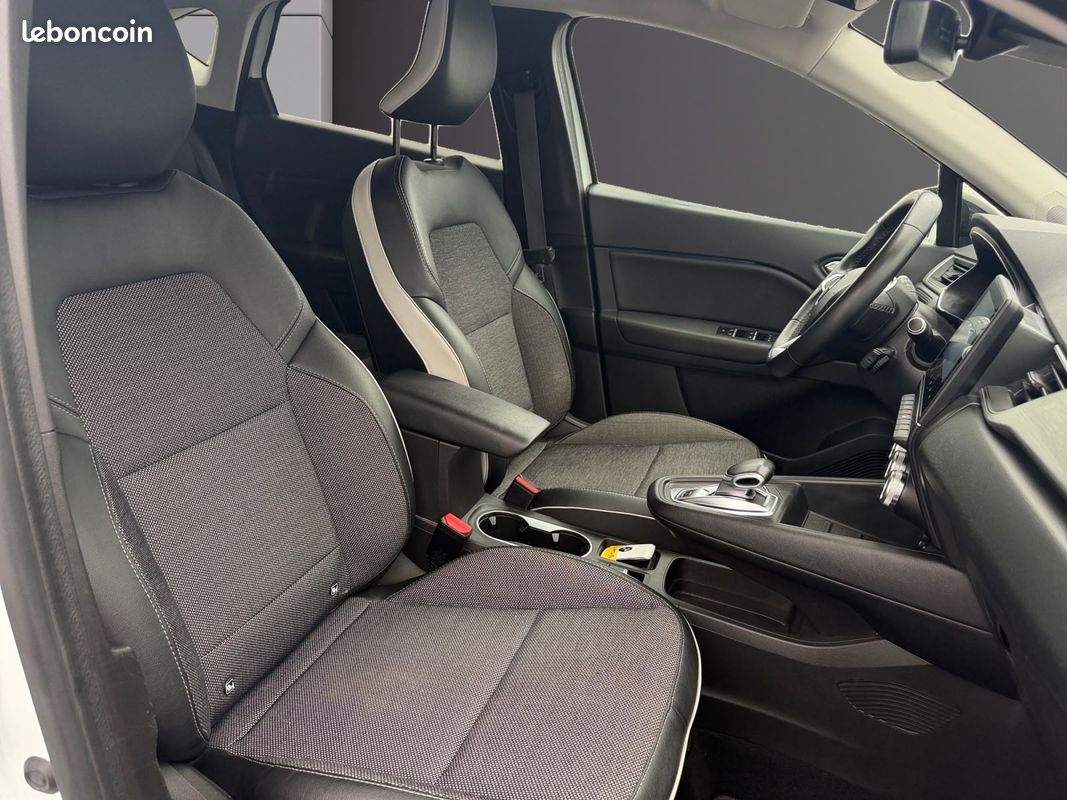 RENAULT CAPTUR II 1.6 E-TECH PLUG-IN 160 INTENS Camera de recul Gps Climatisation automatique Garantie 12 mois (image 5)