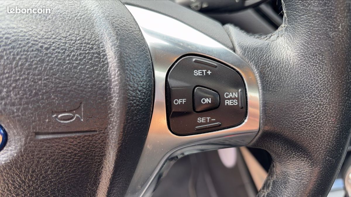 Ford B-Max 1.6 TiVCT 105 PowerShift Titanium (image 29)