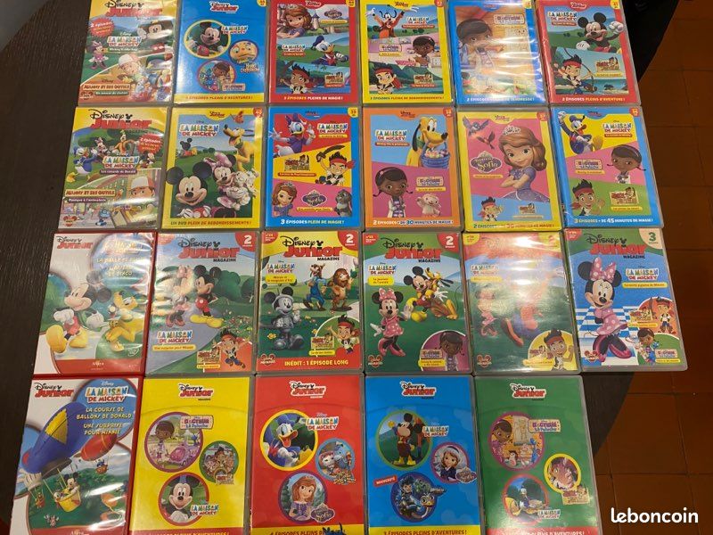 Lot de DVD Disney Junior (image 1)