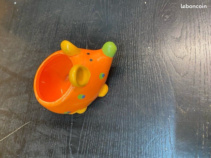 Cache pot souris (image 1)