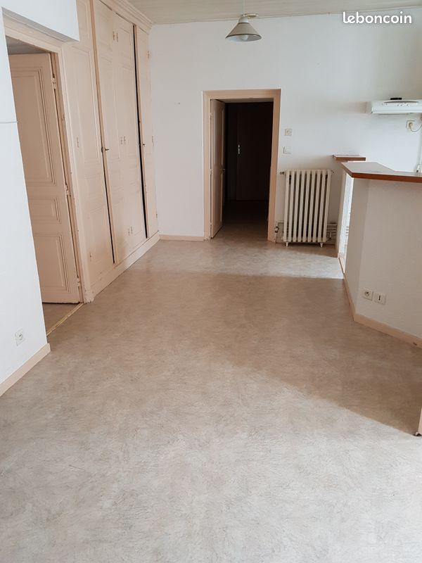 Maison 5 pièces 110 m² · à Saint-Sandoux · 110 m² · 660 €