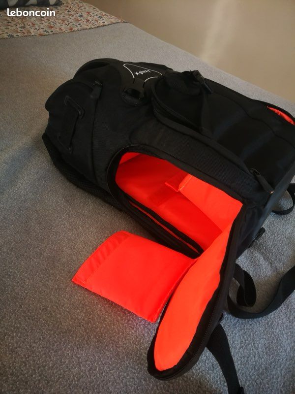 sac a dos de camera appareil photo ohio 190 noir rouge