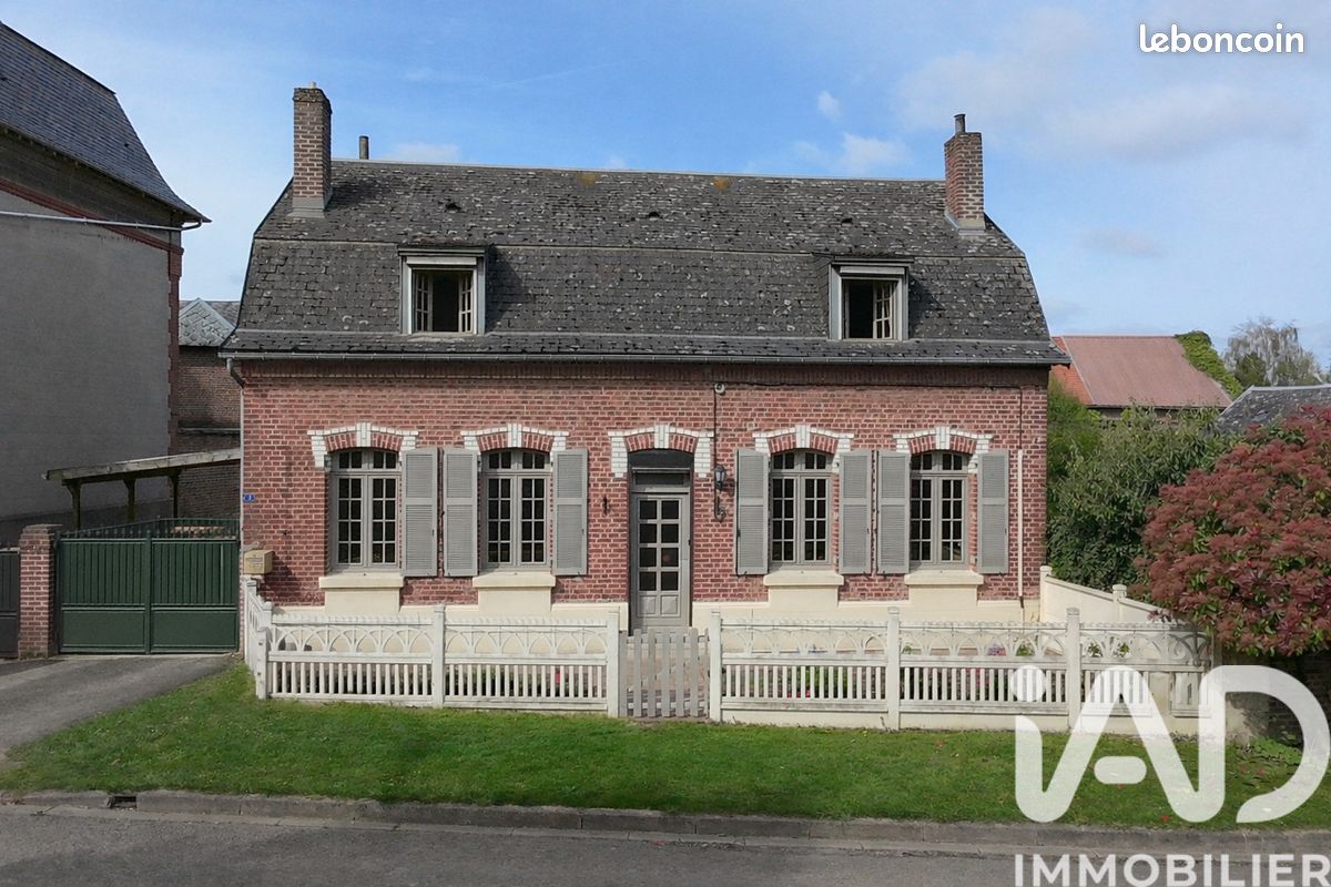 Maison 6 pièces 181 m² · à Sorel · 181 m² · 179 000 €