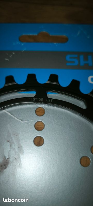 Plateau shimano 32T (image 2)