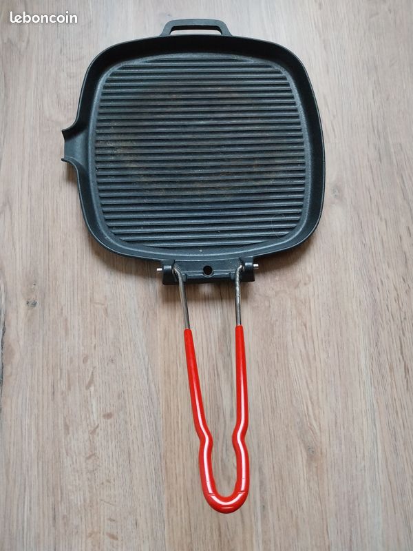 Grille en fonte émaillée Invicta (image 1)