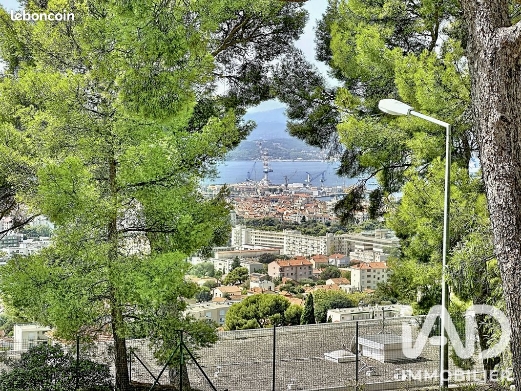 Appartement 3 pièces 84 m² · à Toulon · 84 m² · 1 000 €/mois