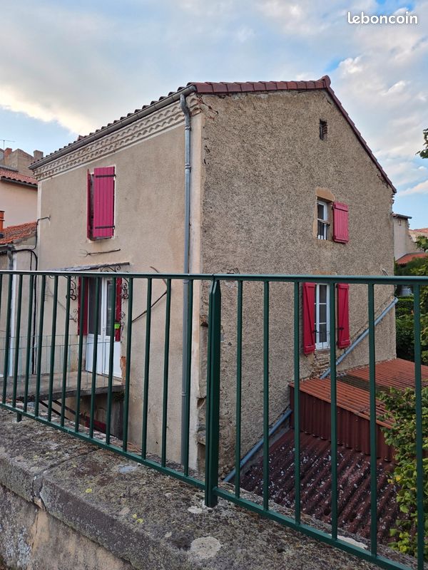 Maison 4 pièces 98 m² · à Ardes · 98 m² · 750 €/mois