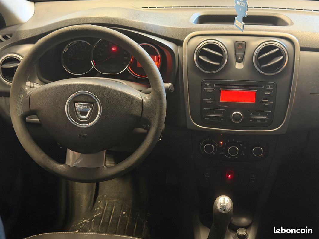 DACIA LOGAN 0.9 TCE 90 CH AMBIANCE / CLIMATISATIOn (image 15)