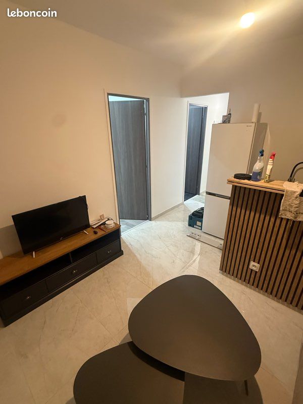 Appartement 2 pièces 28 m² · à Vence · 27,5 m² · 850 €/mois
