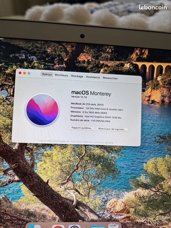 MacBook Air 13 ( 2015 ) - Intel i5 1,6 Ghz - 8 Go RAM - 256Go SSD – Débloqué. Garantie 24 mois. Livraison rapide