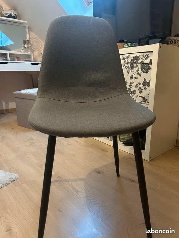 Chaise (image 1)