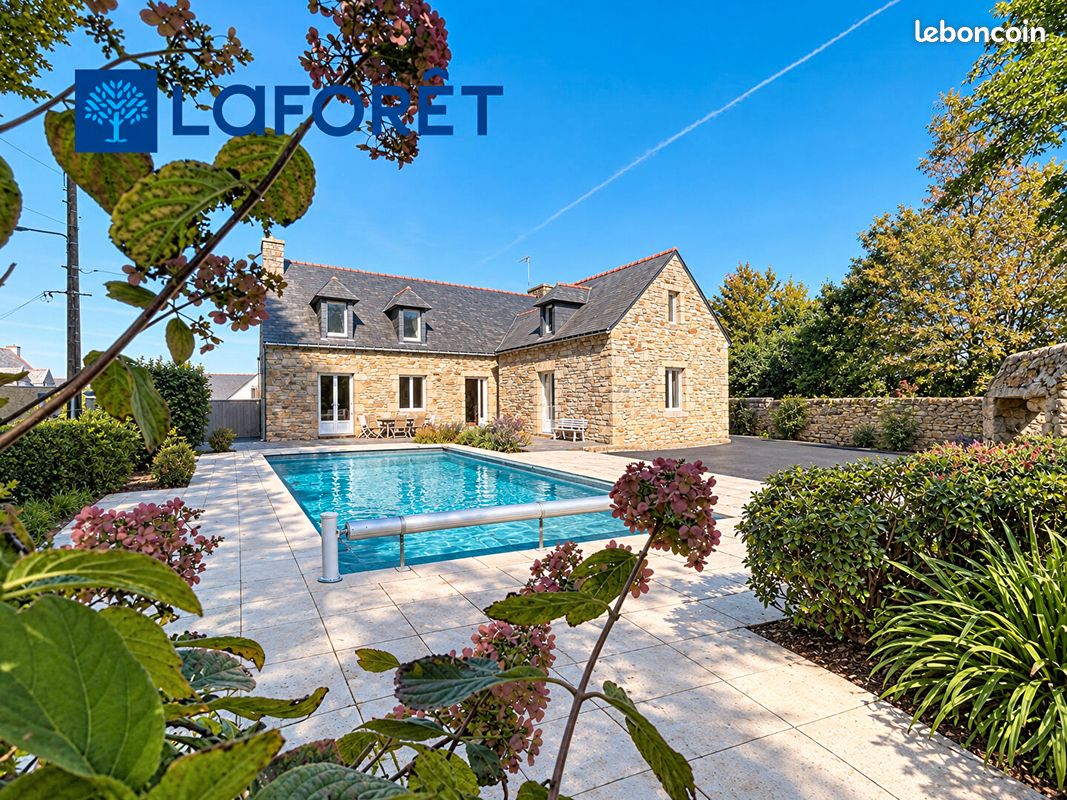 Maison 7 pièces 206 m² · à Pontivy · 206 m² · 350 000 €
