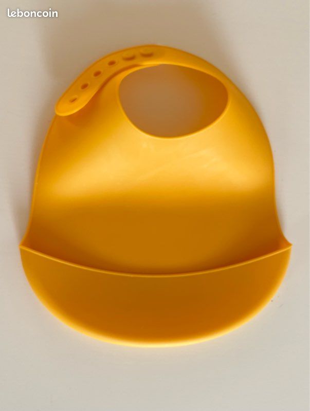 Bavoir bébé en silicone jaune (image 2)