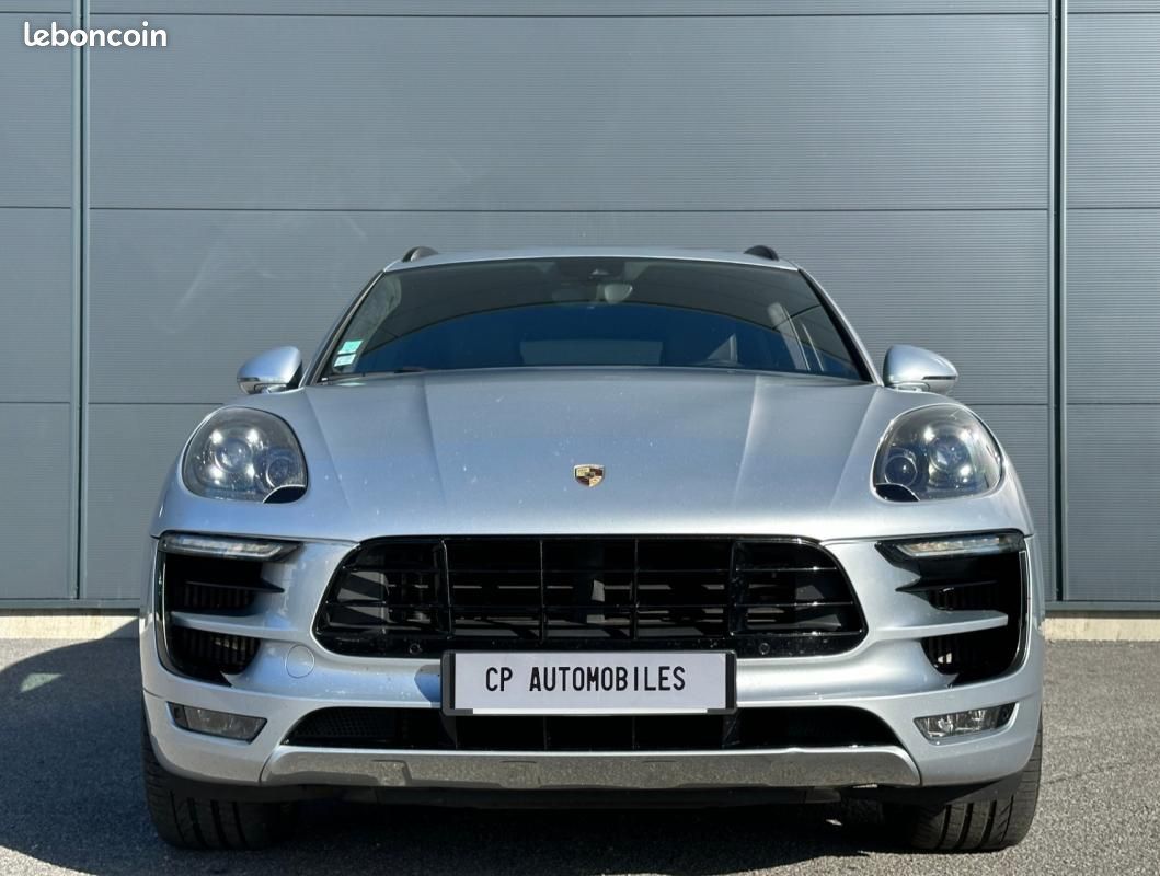 Porsche Macan TURBO 3.6 V6 400 CH PACK CARBONE ECHAP SPORT / BOITE DE TRANSFERT OK REVISION POUR ... (image 2)