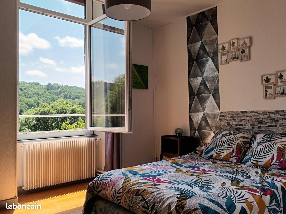 Appartement 3 pièces 82 m² · à Pontaumur · 82 m² · 620 €/mois