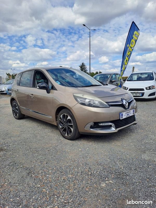 Renault megane scenic 2015 (image 6)